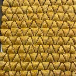 Turkish Baklava With Walnuts