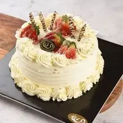 Small Mold Cake
