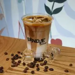 Iced Caramel Macchiato
