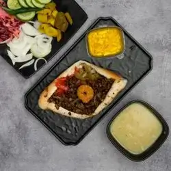 Meat Gass With Turkish Bun