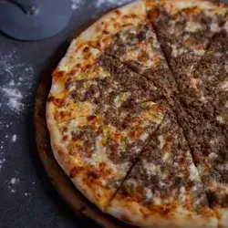  Meat Pizza