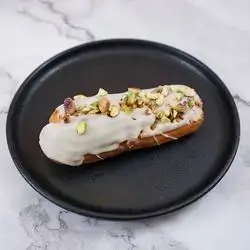 Pistachio Eclair