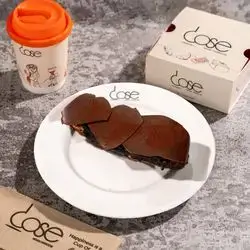 Chocolate Eclair