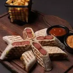 Sausage Saj