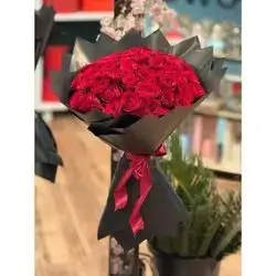 Red flowers bouquet