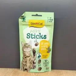 Gim Cat Mini Sticks Chicken with Catnip 50g