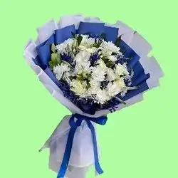 Classic White & Blue Bouquet