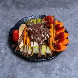 Tashrib Baklava, Donderma And Fruits