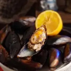 Stuffed Midye Mussels - 15 Pieces