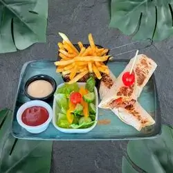 Armani Meat Saj