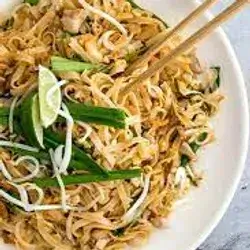 Chicken Phad Thai Noodles