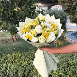 White and Yellow Flower Bouquet