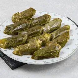 بقلاوة دولمة فستق