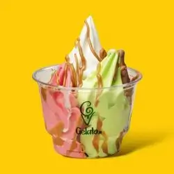 Ice Cream with Lotus Sauce