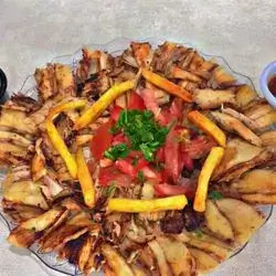 نصف ماعون دونر تركي