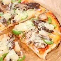 Chicken Steak Pizza