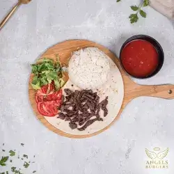 وجبة عادية لحم