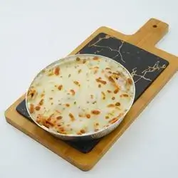 سپاگێتی لەگەڵ پەنیر