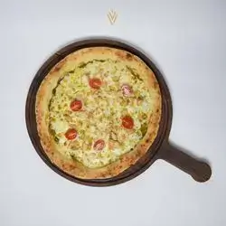 Pesto Chicken Pizza