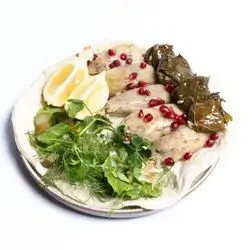 دۆڵمەی سپی - ١ کەس