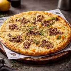 Bolognese Jalapeno Pizza