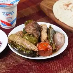 Person Red Dolma With Local Ribs Meat