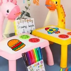 Giraffe Drawing Table