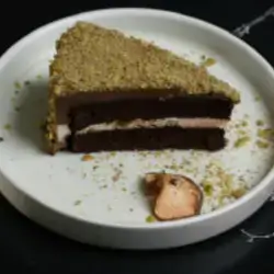 Pistachio Cake