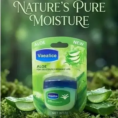 Vaealice Aloe Lip Balm for deliciously kissanle lips