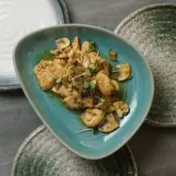 Chicken Fatayel