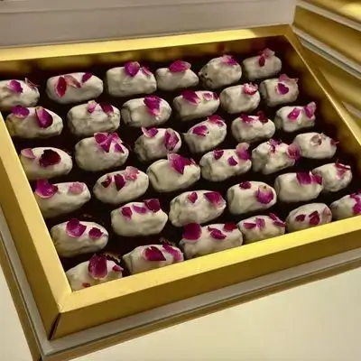 کۆڵێکشنی مرواریای شێوەکاری - گەورە