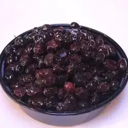 Turkish Qurmzi Olives