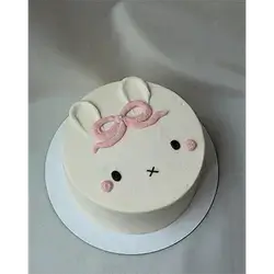 Medium Cake