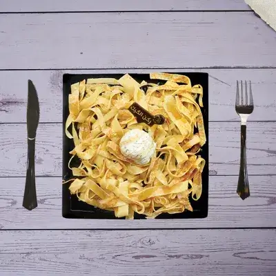 Fettuccine With Honey and Nuts
