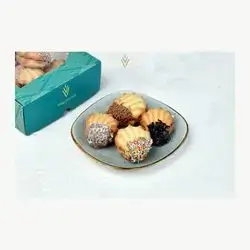 Vanilla Petit Four Small