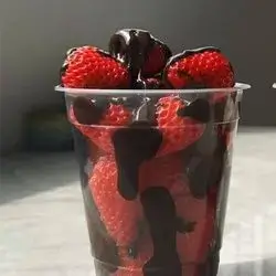 Strawberry And Dark Chocolate 