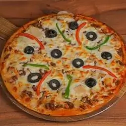 Minced Meat Pizza