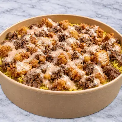 Beef and Crispy Chicken with Vegetables