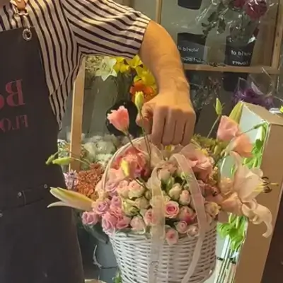 Baskets flowers