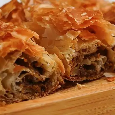 Roll Pastry Mince Meat