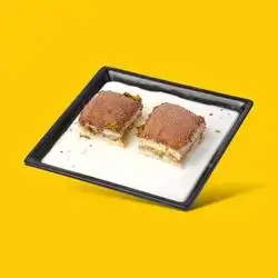 Double Baklava With Milk