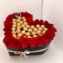 Box Of Mix Red Roses & Referro Chocolate