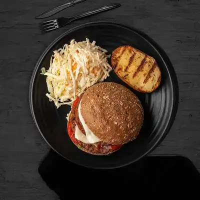 Twin Beef Burger (690 Cal | P:70G)