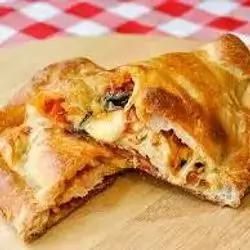 Chicken Closed Calzone