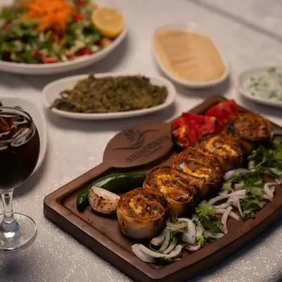 Beyti Peynirli Kebab
