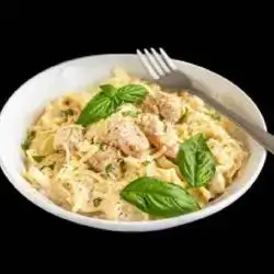 Chicken Alfredo Pasta