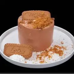 Lotus Roll Cake 