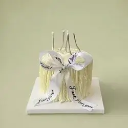 Mini Cake (4 People)