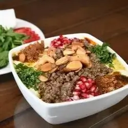 Foul W Salleh Fatteh With Nuts & Meat