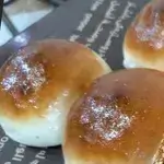 Bun With Sesame And Coconut